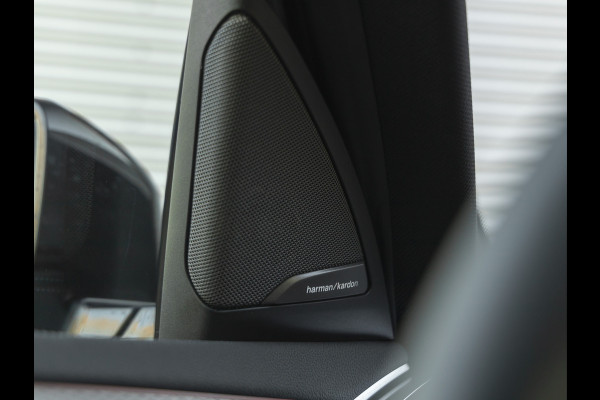 BMW X3 M40i xDrive - Individual Leder - Pano - Trekhaak - Harman Kardon - ACC