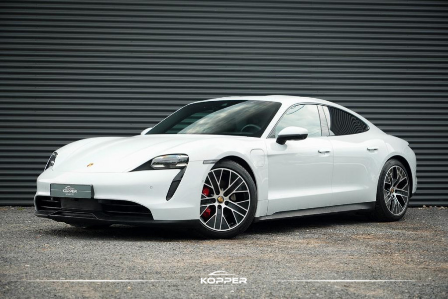 Porsche Taycan 4S Performance 84 kWh / 4Wiel Sturing / Warmtepomp / Sportstoelen