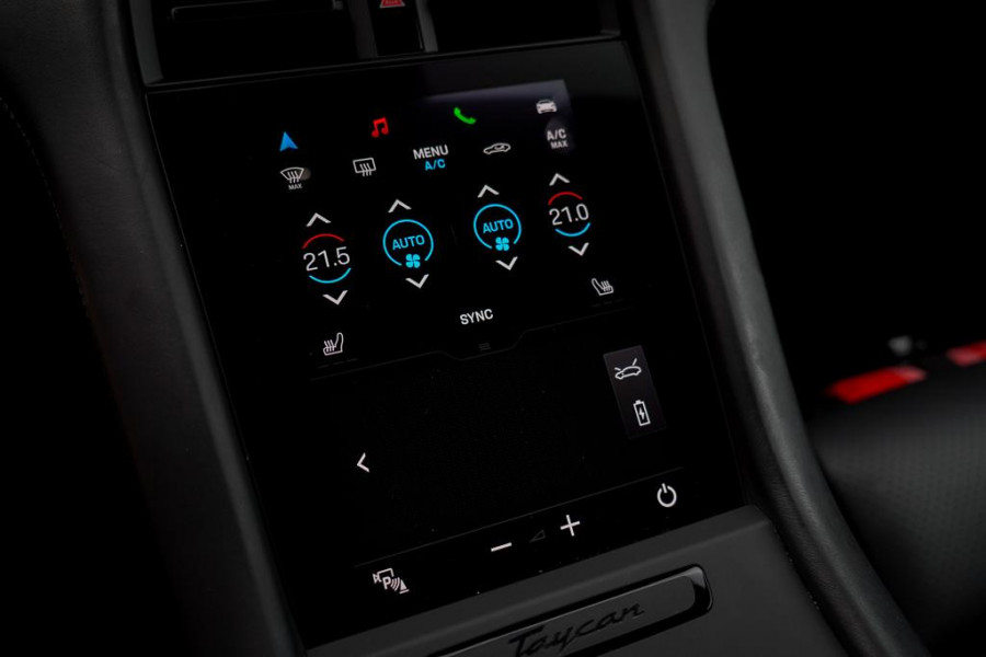 Porsche Taycan 4S Performance 84 kWh / 4Wiel Sturing / Warmtepomp / Sportstoelen