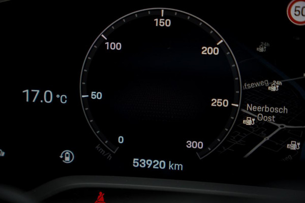 Porsche Taycan 4S Performance 84 kWh / 4Wiel Sturing / Warmtepomp / Sportstoelen