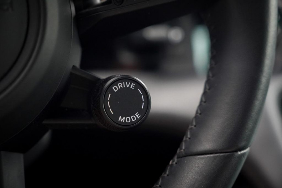 Porsche Taycan 4S Performance 84 kWh / 4Wiel Sturing / Warmtepomp / Sportstoelen