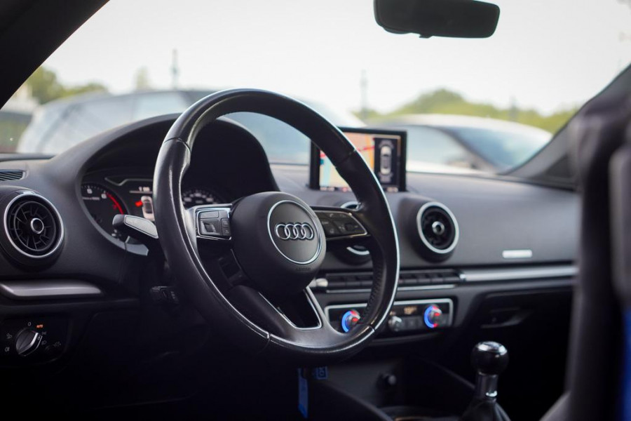 Audi A3 Cabriolet 1.4 TFSI CoD Pro Line / Trekhaak / Stuurwielverwarming / NL Auto