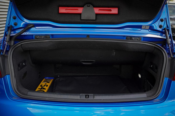 Audi A3 Cabriolet 1.4 TFSI CoD Pro Line / Trekhaak / Stuurwielverwarming / NL Auto