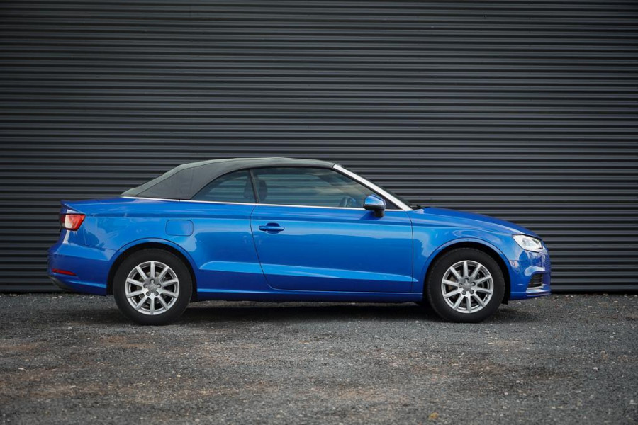Audi A3 Cabriolet 1.4 TFSI CoD Pro Line / Trekhaak / Stuurwielverwarming / NL Auto