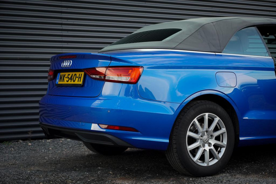 Audi A3 Cabriolet 1.4 TFSI CoD Pro Line / Trekhaak / Stuurwielverwarming / NL Auto
