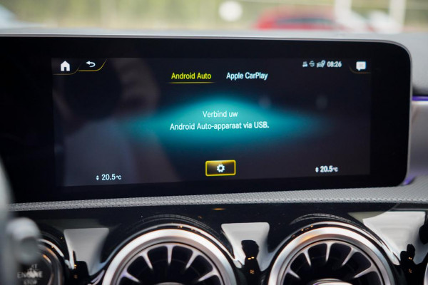 Mercedes-Benz A-Klasse AMG 35 4M / Memory / Rij-Assistentie / Night / Sfeerverlichting / Leder