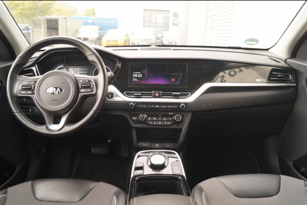Kia e-Niro DynamicLine 64kWh 3-FASE-NAVI-ECC-CAM-DAB-PDC-