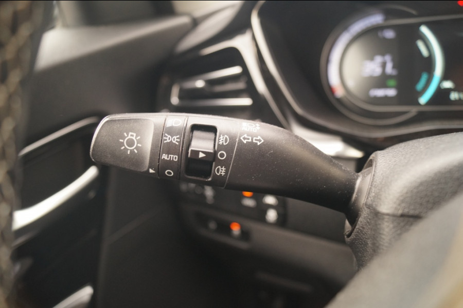 Kia e-Niro DynamicLine 64kWh 3-FASE-NAVI-ECC-CAM-DAB-PDC-