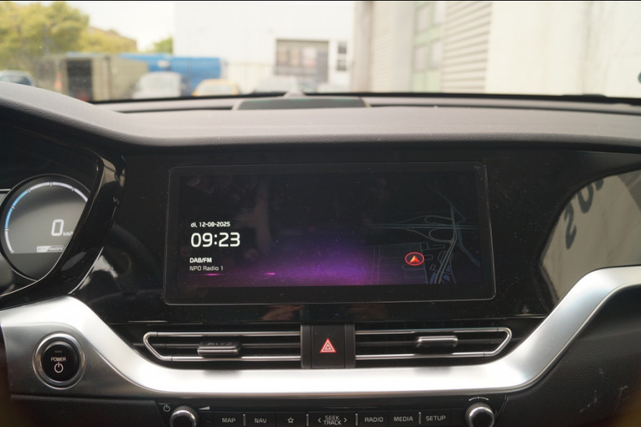 Kia e-Niro DynamicLine 64kWh 3-FASE-NAVI-ECC-CAM-DAB-PDC-