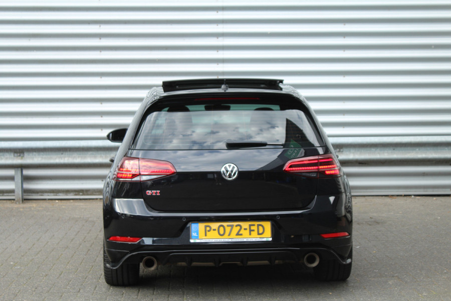 Volkswagen Golf 2.0 TSI 290pk GTI TCR DSG7 Panoramadak Clima Cruise Navi Camera Akrapovic Dig. Cockpit 18"LMV