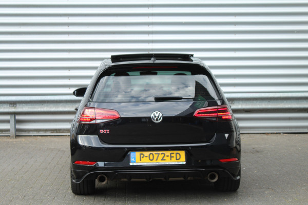 Volkswagen Golf 2.0 TSI 290pk GTI TCR DSG7 Panoramadak Clima Cruise Navi Camera Akrapovic Dig. Cockpit 18"LMV