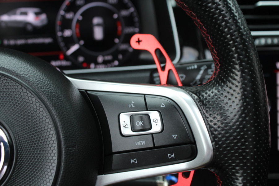 Volkswagen Golf 2.0 TSI 290pk GTI TCR DSG7 Panoramadak Clima Cruise Navi Camera Akrapovic Dig. Cockpit 18"LMV