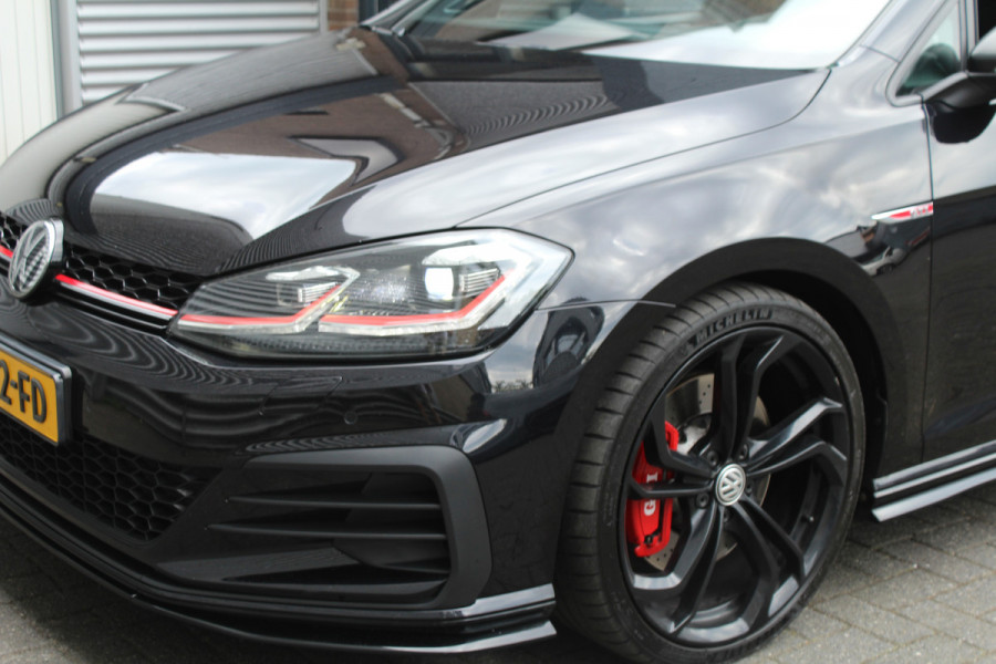 Volkswagen Golf 2.0 TSI 290pk GTI TCR DSG7 Panoramadak Clima Cruise Navi Camera Akrapovic Dig. Cockpit 18"LMV