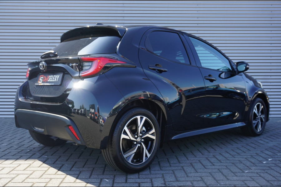 Toyota Yaris 115PK Hybr Dynamic AUTOMAAT NIEUW! | CAMERA | CARPLAY | ADAPTIVE