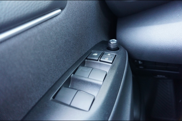 Toyota Yaris 115PK Hybr Dynamic AUTOMAAT NIEUW! | CAMERA | CARPLAY | ADAPTIVE
