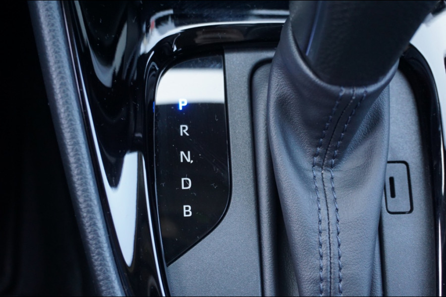 Toyota Yaris 115PK Hybr Dynamic AUTOMAAT NIEUW! | CAMERA | CARPLAY | ADAPTIVE