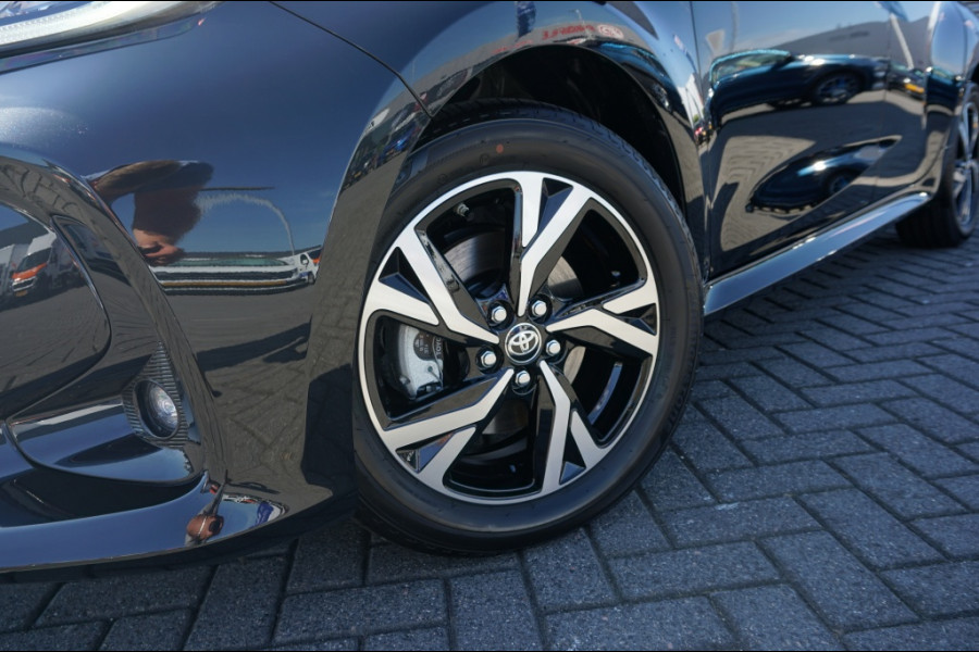 Toyota Yaris 115PK Hybr Dynamic AUTOMAAT NIEUW! | CAMERA | CARPLAY | ADAPTIVE