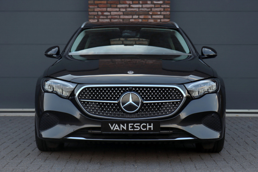 Mercedes-Benz E-Klasse Estate 300 e Luxury Line Aut9 | Distronic Pro | Keyless Go | Camera | Dodehoekassistent | High Perf. LED | Zitcomfortpakket |