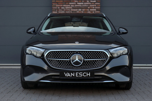 Mercedes-Benz E-Klasse Estate 300 e Luxury Line Aut9 | Distronic Pro | Keyless Go | Camera | Dodehoekassistent | High Perf. LED | Zitcomfortpakket |