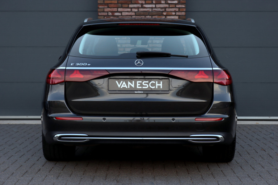 Mercedes-Benz E-Klasse Estate 300 e Luxury Line Aut9 | Distronic Pro | Keyless Go | Camera | Dodehoekassistent | High Perf. LED | Zitcomfortpakket |