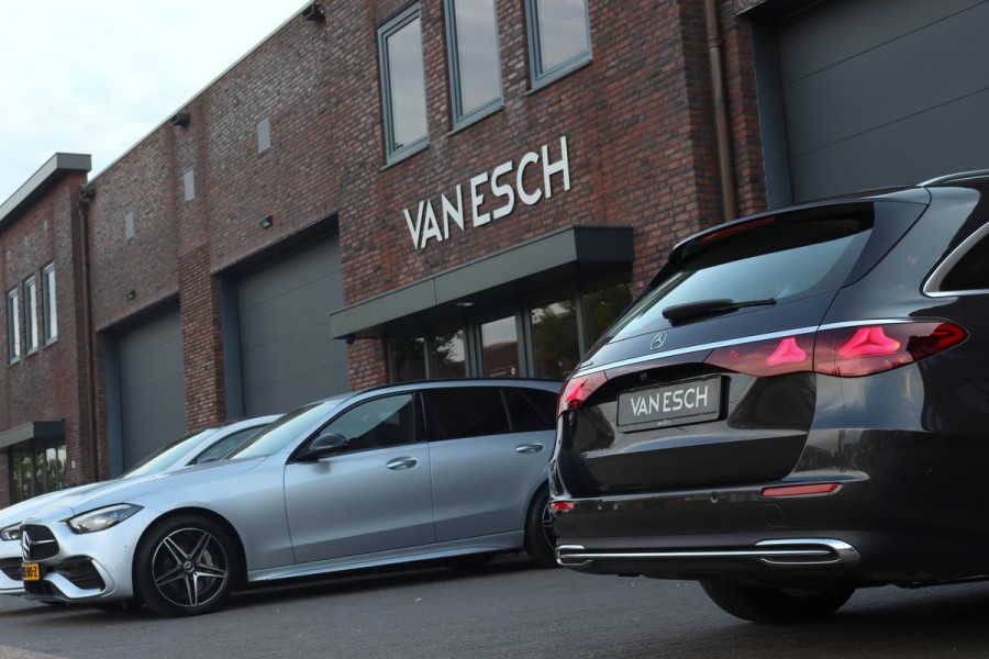 Mercedes-Benz E-Klasse Estate 300 e Luxury Line Aut9 | Distronic Pro | Keyless Go | Camera | Dodehoekassistent | High Perf. LED | Zitcomfortpakket |