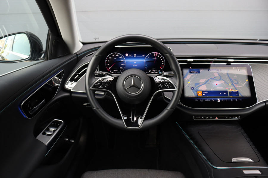 Mercedes-Benz E-Klasse Estate 300 e Luxury Line Aut9 | Distronic Pro | Keyless Go | Camera | Dodehoekassistent | High Perf. LED | Zitcomfortpakket |