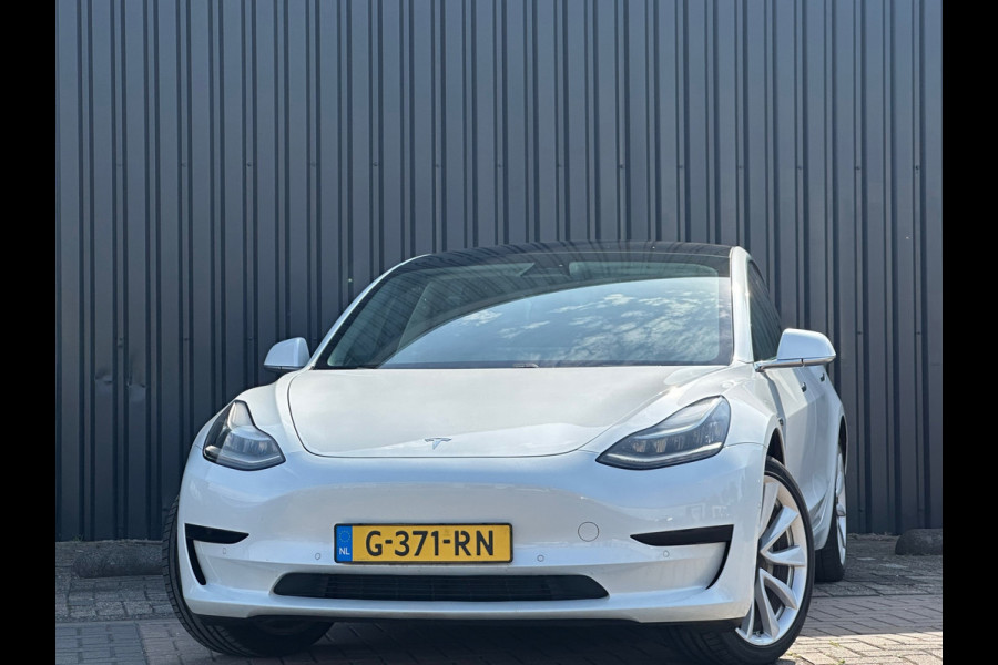 Tesla Model 3 Standard RWD Plus 60 kWh