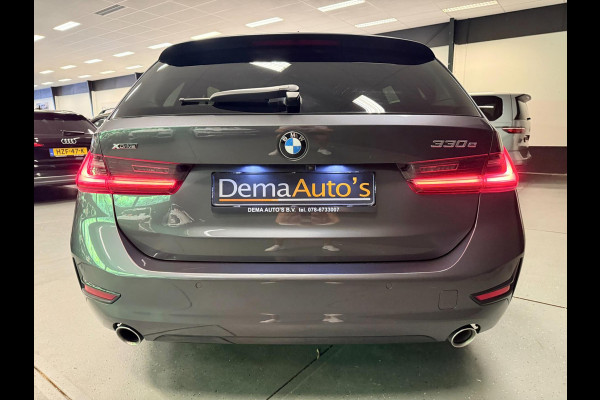 BMW 3 Serie Touring 330e xDrive BLACK-LINE SPORT NAVI/V-COCKPIT/DAB/CARPLAY/SFEERVERL/CAM/