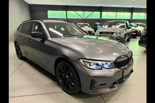 BMW 3 Serie Touring 330e xDrive BLACK-LINE SPORT NAVI/V-COCKPIT/DAB/CARPLAY/SFEERVERL/CAM/