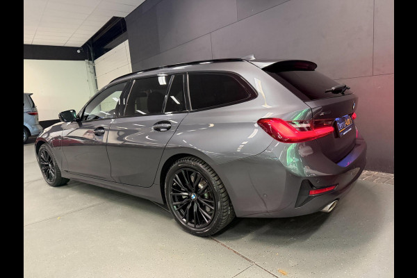 BMW 3 Serie Touring 330e xDrive BLACK-LINE SPORT NAVI/V-COCKPIT/DAB/CARPLAY/SFEERVERL/CAM/