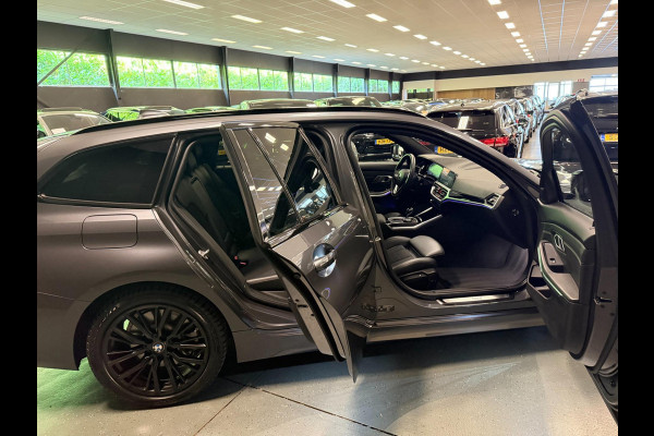 BMW 3 Serie Touring 330e xDrive BLACK-LINE SPORT NAVI/V-COCKPIT/DAB/CARPLAY/SFEERVERL/CAM/