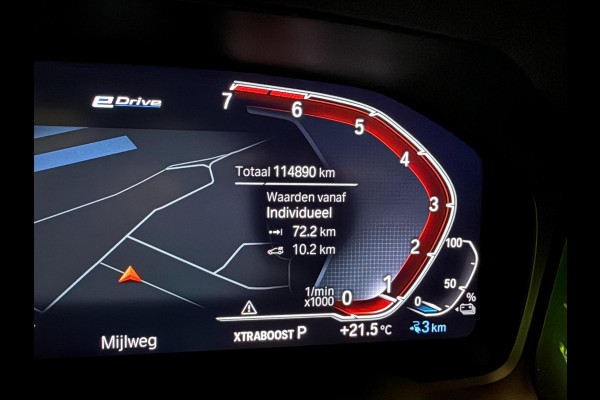 BMW 3 Serie Touring 330e xDrive BLACK-LINE SPORT NAVI/V-COCKPIT/DAB/CARPLAY/SFEERVERL/CAM/