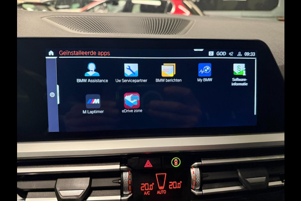BMW 3 Serie Touring 330e xDrive BLACK-LINE SPORT NAVI/V-COCKPIT/DAB/CARPLAY/SFEERVERL/CAM/