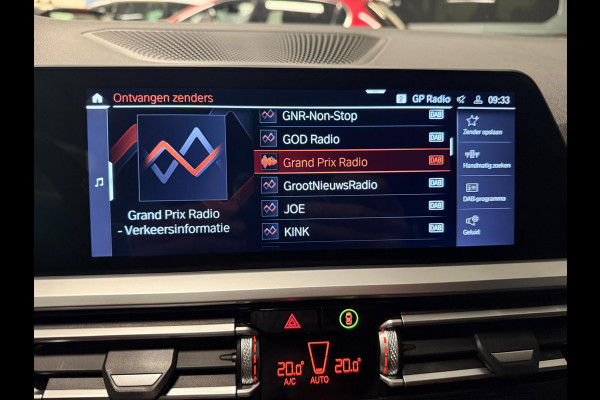 BMW 3 Serie Touring 330e xDrive BLACK-LINE SPORT NAVI/V-COCKPIT/DAB/CARPLAY/SFEERVERL/CAM/