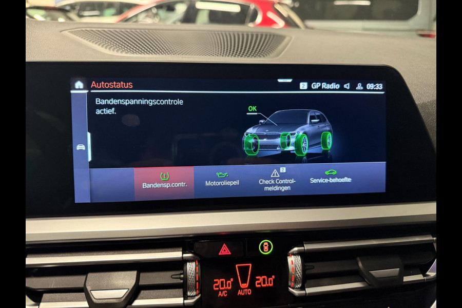 BMW 3 Serie Touring 330e xDrive BLACK-LINE SPORT NAVI/V-COCKPIT/DAB/CARPLAY/SFEERVERL/CAM/