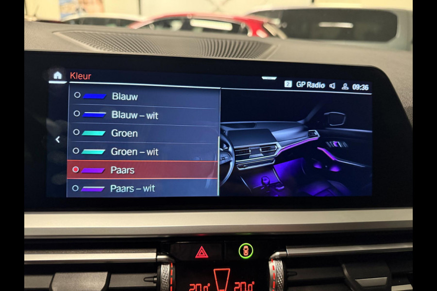 BMW 3 Serie Touring 330e xDrive BLACK-LINE SPORT NAVI/V-COCKPIT/DAB/CARPLAY/SFEERVERL/CAM/