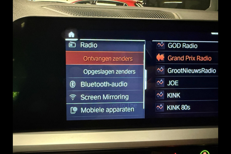 BMW 3 Serie Touring 330e xDrive BLACK-LINE SPORT NAVI/V-COCKPIT/DAB/CARPLAY/SFEERVERL/CAM/