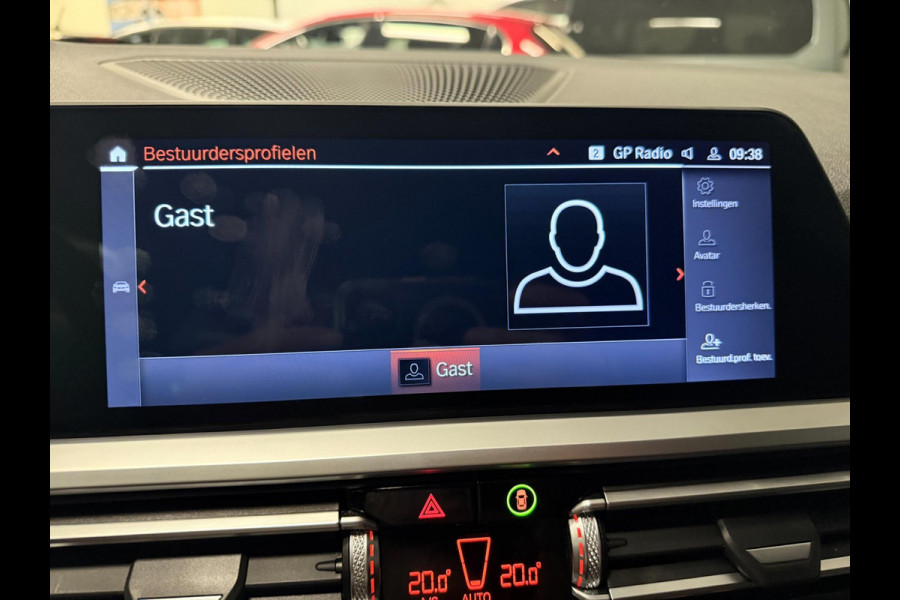 BMW 3 Serie Touring 330e xDrive BLACK-LINE SPORT NAVI/V-COCKPIT/DAB/CARPLAY/SFEERVERL/CAM/