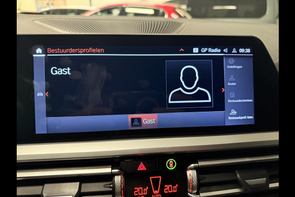 BMW 3 Serie Touring 330e xDrive BLACK-LINE SPORT NAVI/V-COCKPIT/DAB/CARPLAY/SFEERVERL/CAM/