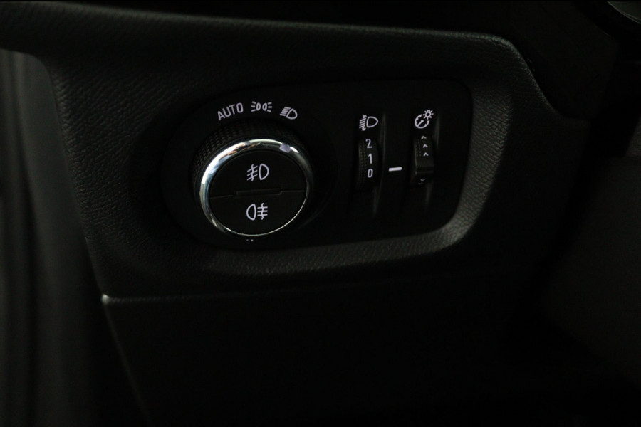 Opel Corsa 1.2 Elegance*A/C*CRUISE*CARPLAY*LANE ASS.*LED*LM*