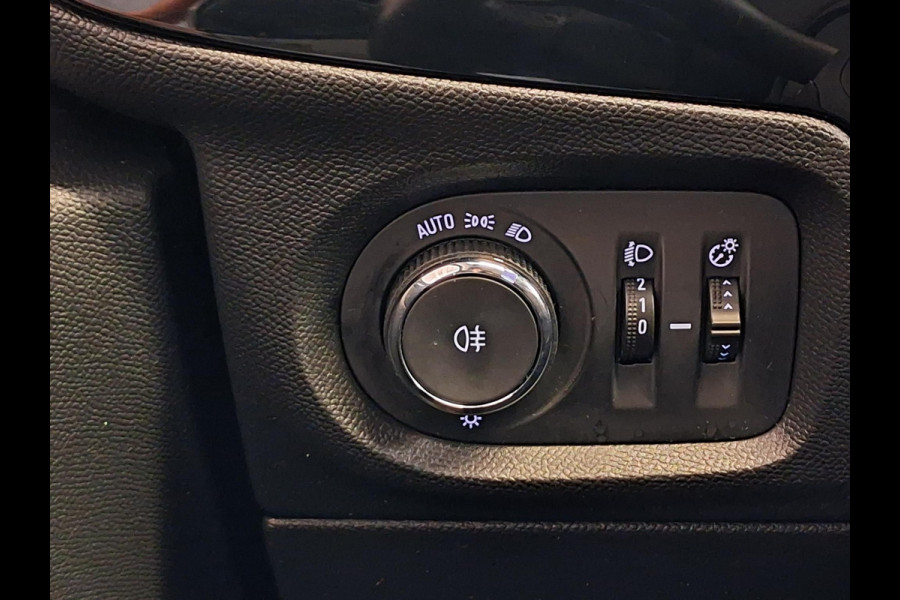 Opel Corsa 1.2 Elegance Automaat | Navigatie | Achteruitrijcamera | Keyless Entry | Dodehoekbewaking | Apple Carplay/Android Auto |