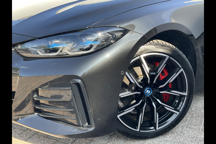 BMW i4 M50 M-Sport 84kWh 544PK Pano Laser HUD Harman/Kardon Elek.Trekhaak Leer BOMVOL!