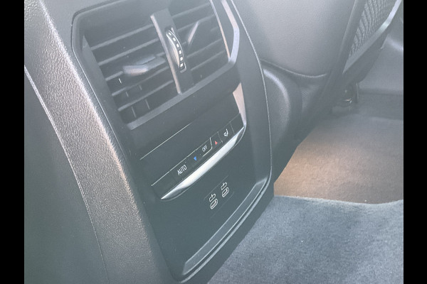 BMW i4 M50 M-Sport 84kWh 544PK Pano Laser HUD Harman/Kardon Elek.Trekhaak Leer BOMVOL!