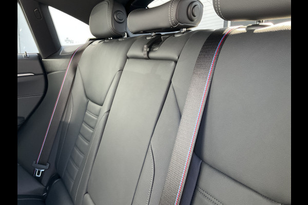 BMW i4 M50 M-Sport 84kWh 544PK Pano Laser HUD Harman/Kardon Elek.Trekhaak Leer BOMVOL!