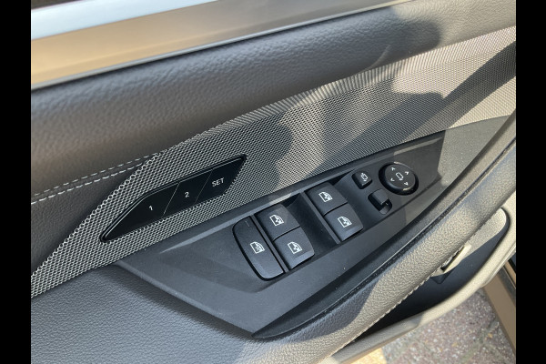 BMW i4 M50 M-Sport 84kWh 544PK Pano Laser HUD Harman/Kardon Elek.Trekhaak Leer BOMVOL!