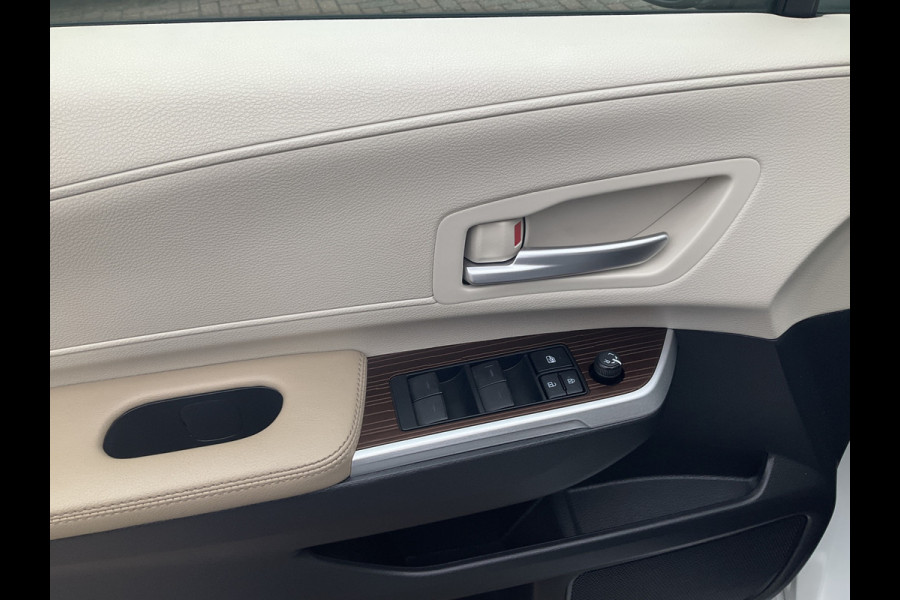Toyota highlander 7-Pers 2.5 HEV 266pk XLE Full Option Open sky Leer Camera 7-zits 7 Persoons