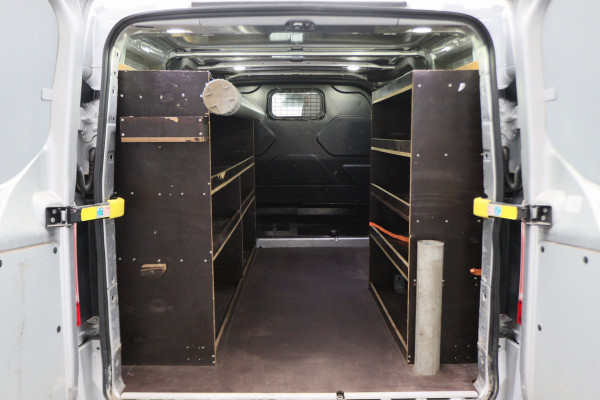 Ford Transit Custom 340 2.0 TDCI L1H1 Limited Automaat Xenon, Elektr. Stoel, Camera, Navigatie, Stoelverw., Trekhaak, 18"