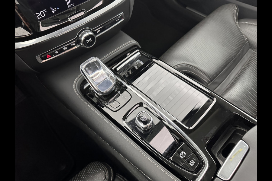 Volvo V60 2.0 T6 Plug-in hybrid AWD Plus Bright (INCL.BTW) *PANO | LUXURY-LEATHER | FULL-LED | DIGI-COCKPIT | NAVI-FULLMAP | HEATED-SPORTSEATS | KEYLESS | ECC | PDC | CRUISE | 18''ALU*