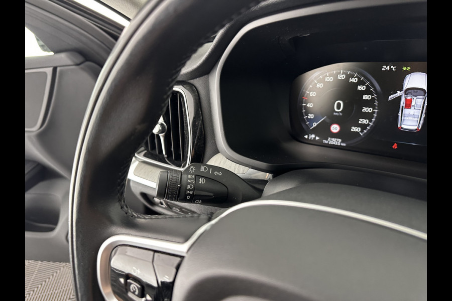 Volvo V60 2.0 T6 Plug-in hybrid AWD Plus Bright (INCL.BTW) *PANO | LUXURY-LEATHER | FULL-LED | DIGI-COCKPIT | NAVI-FULLMAP | HEATED-SPORTSEATS | KEYLESS | ECC | PDC | CRUISE | 18''ALU*