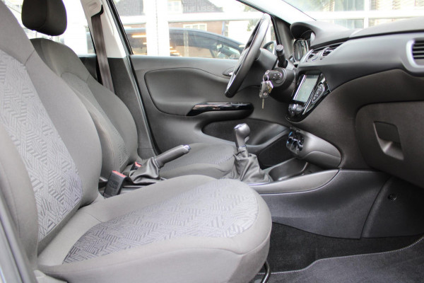 Opel Corsa 1.4 Favourite Airco Navi PDC Apple Carplay Nap